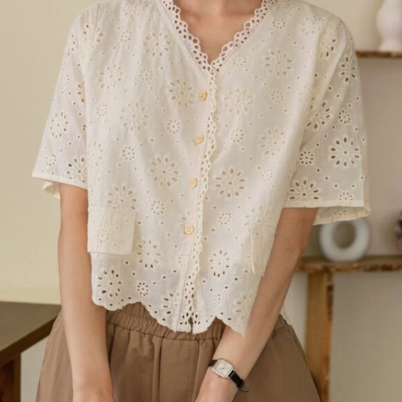 DAZY Eyelet Embroidery Button Front Blouse - Picture 4 of 5